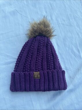CHANEL Kids Purple Knit Pom Pom Hat